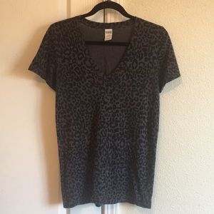 Vs pink v neck sleep shirt